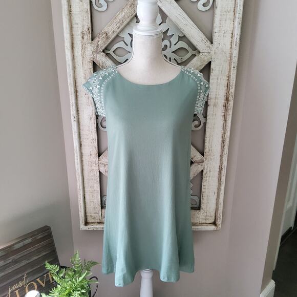 Francesca's Women's Cap Sleeve High Low Embroidered Shift Mini Dress Sage Green - Picture 2 of 9